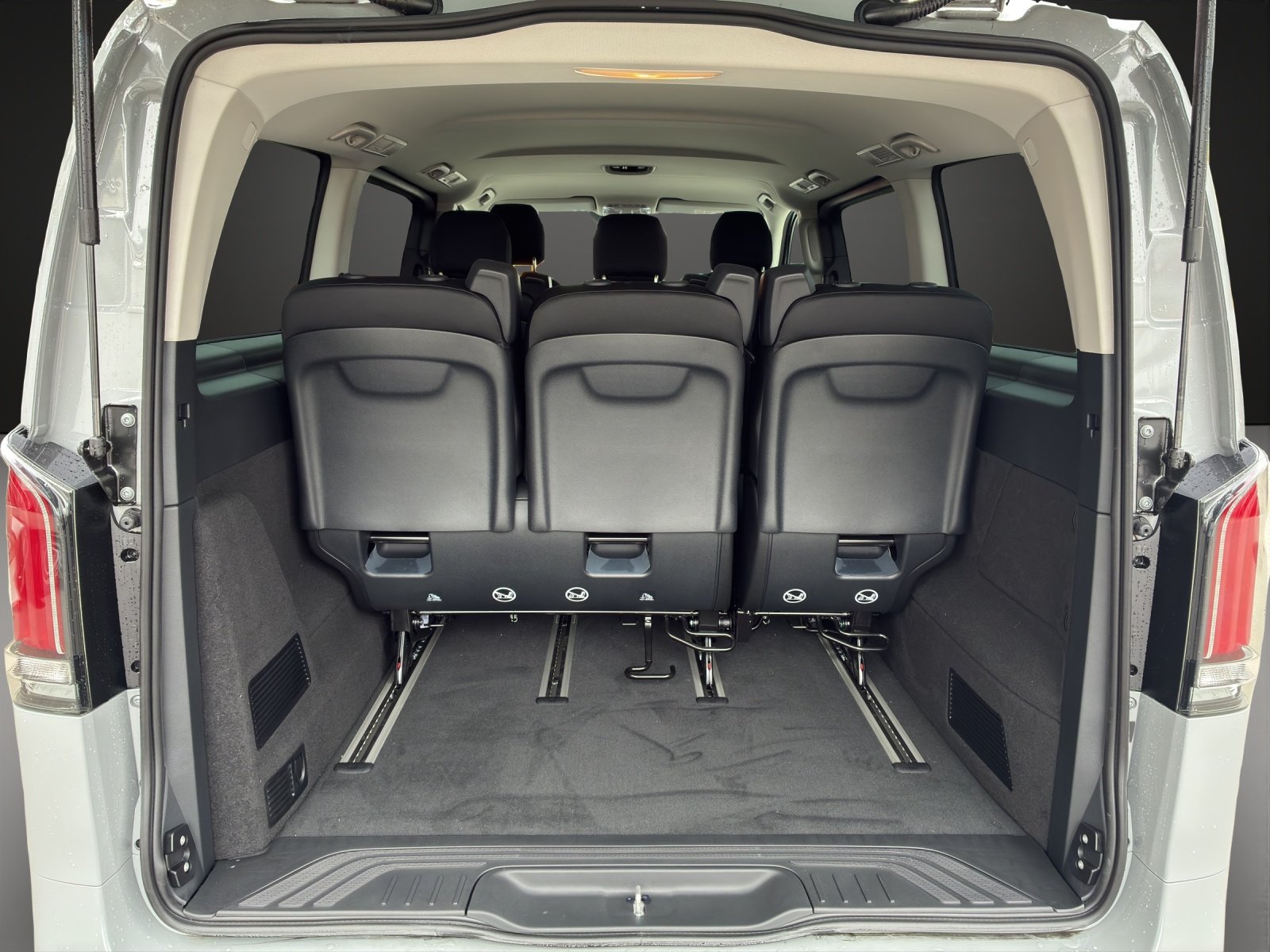 MERCEDES-BENZ Vito 116 CDI Tourer SELECT Family 3200mm, Diesel, Vorführwagen, Automatik - 7
