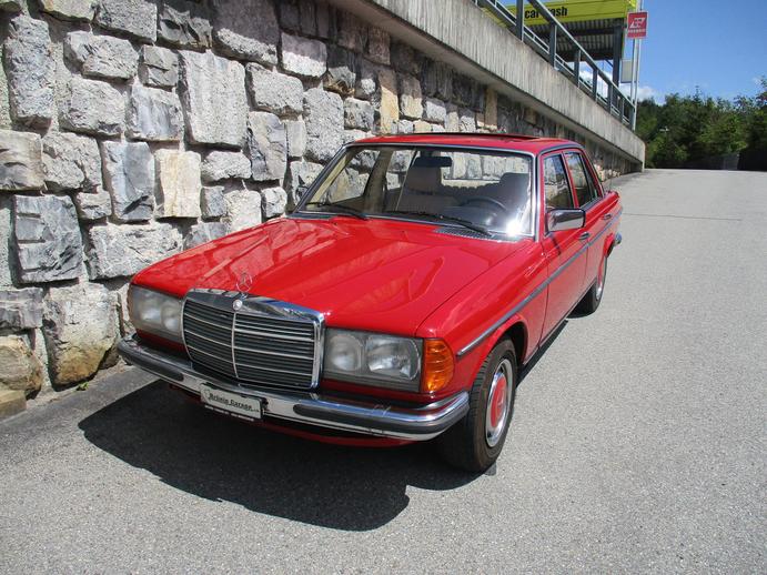 MERCEDES-BENZ W123, Second hand / Used, Manual