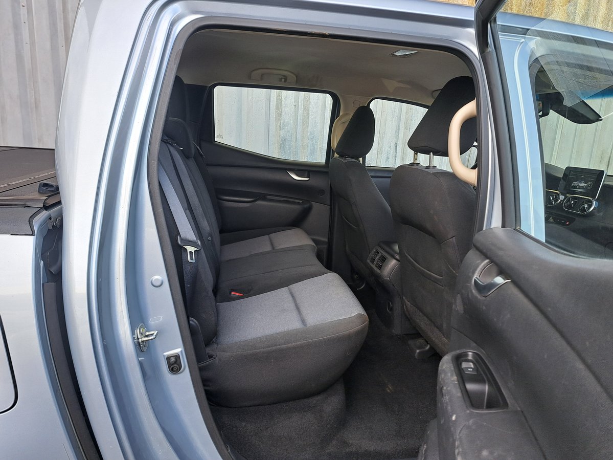 MERCEDES-BENZ d 4 Matic Power A Doppel Cab., Diesel, Occasion / Gebraucht, Automatik - 7