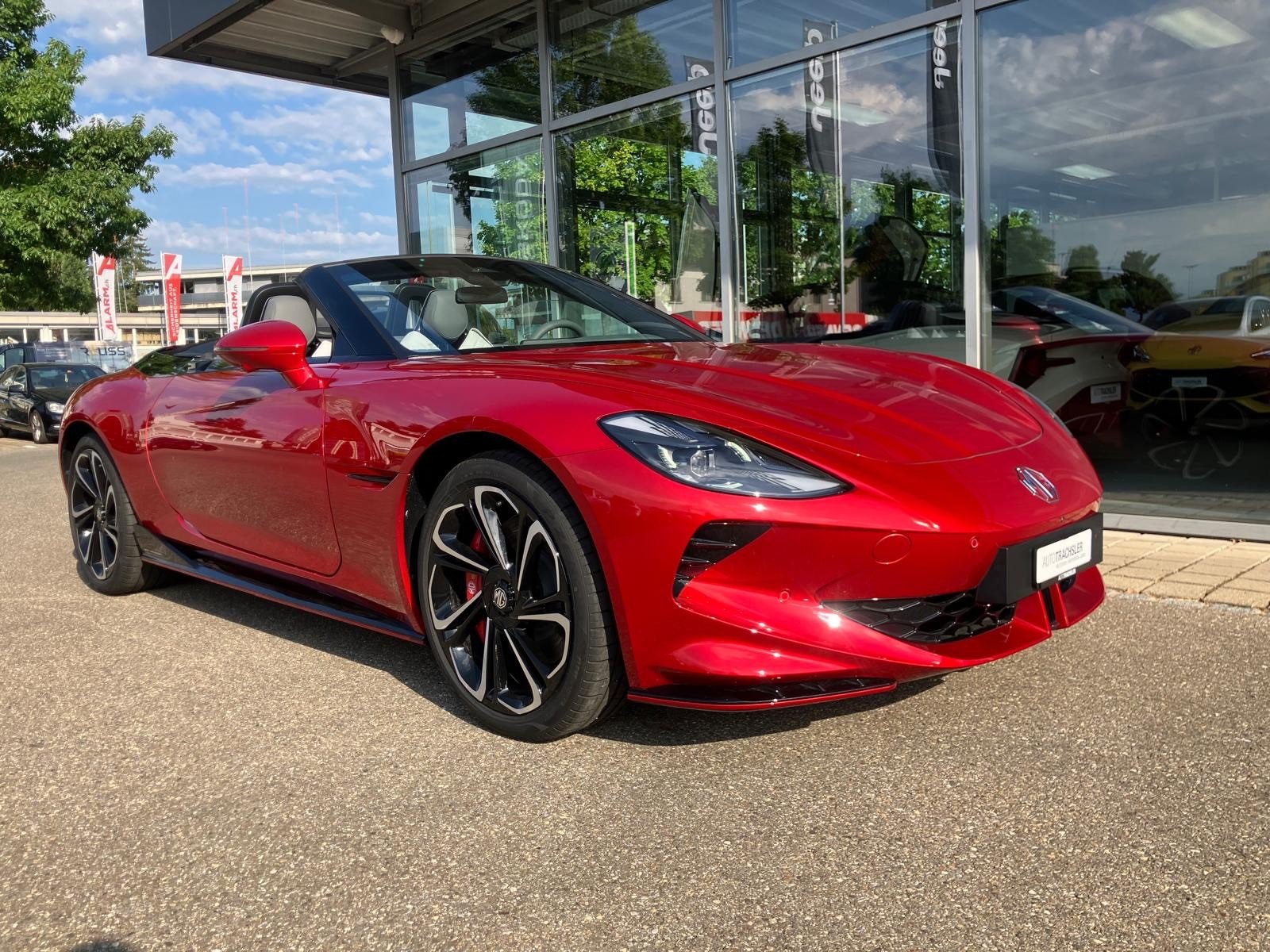 MG Cyberster 77kWh 4WD, Electric, New car, Automatic - 2