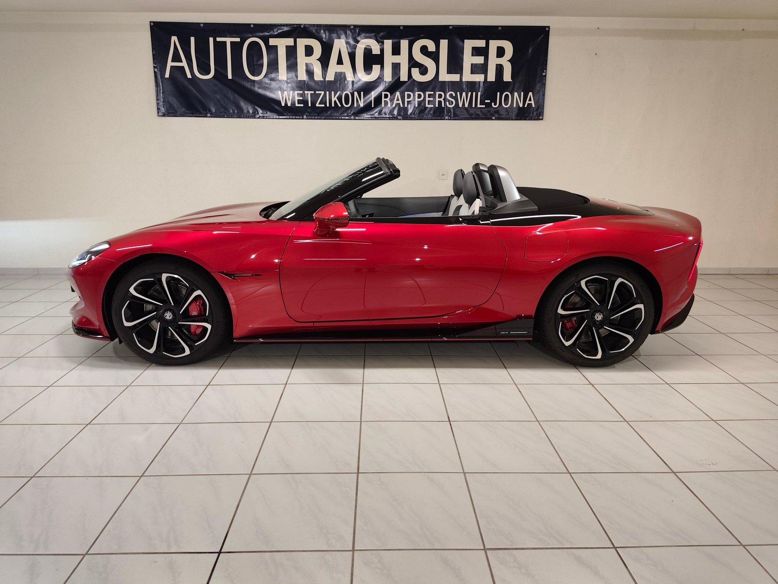 MG Cyberster 77kWh 4WD, Electric, New car, Automatic - 2