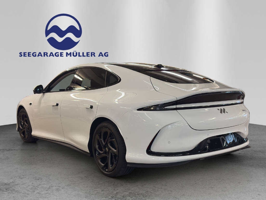 MG IM5 100 kWh Performance 20 4WD, Electric, Ex-demonstrator, Automatic - 4