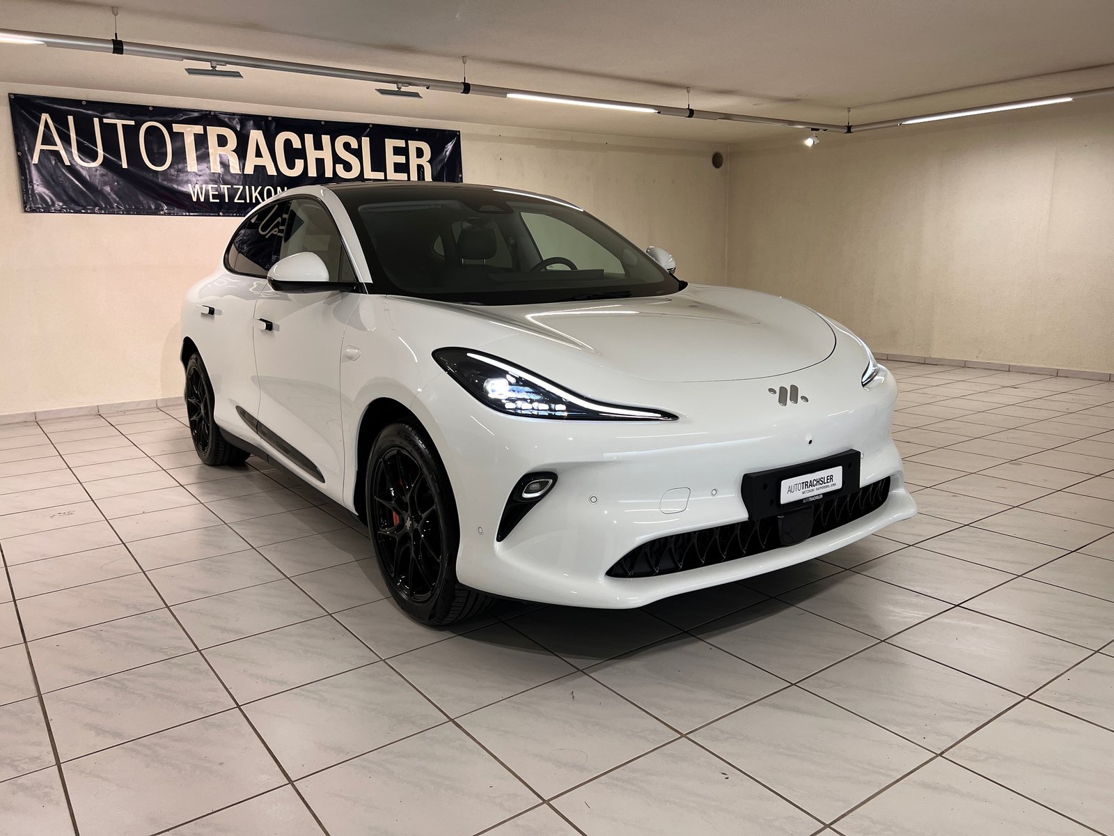 MG IM6 EV 100kWh Performance 20, Electric, New car, Automatic - 3