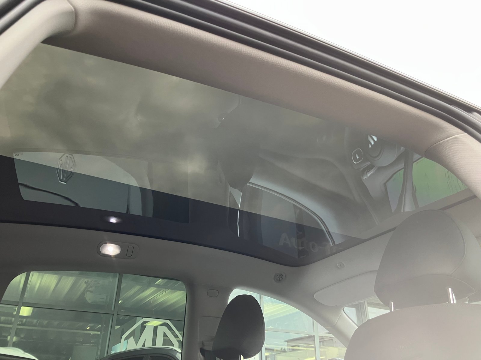 MG IM6 EV 100kWh Performance 20, Electric, New car, Automatic - 7