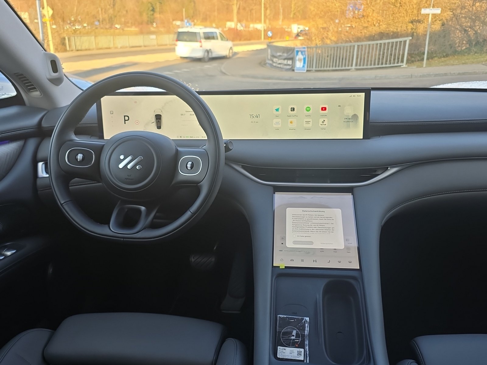 MG IM6 100 kWh Performance 21 4WD, Electric, New car, Automatic - 6