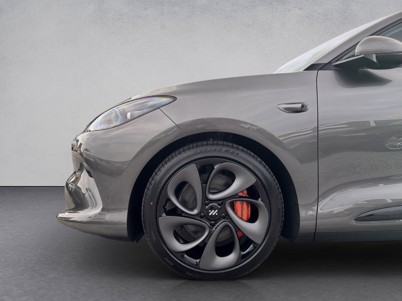 MG IM6 100 kWh Performance 21 4WD, Elektro, Neuwagen, Automatik - 3