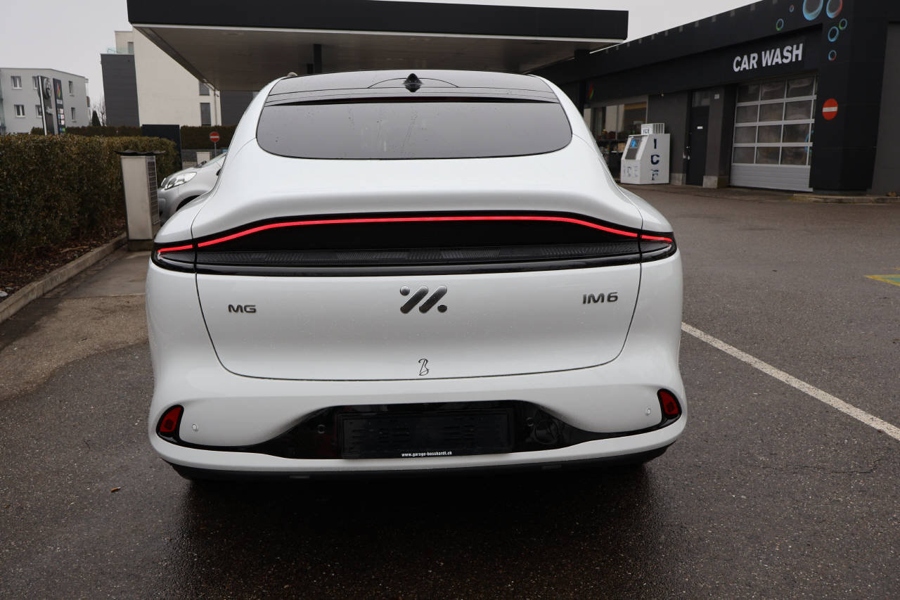 MG IM6 100 kWh Performance 21 4WD, Elettrica, Auto nuove, Automatico - 3