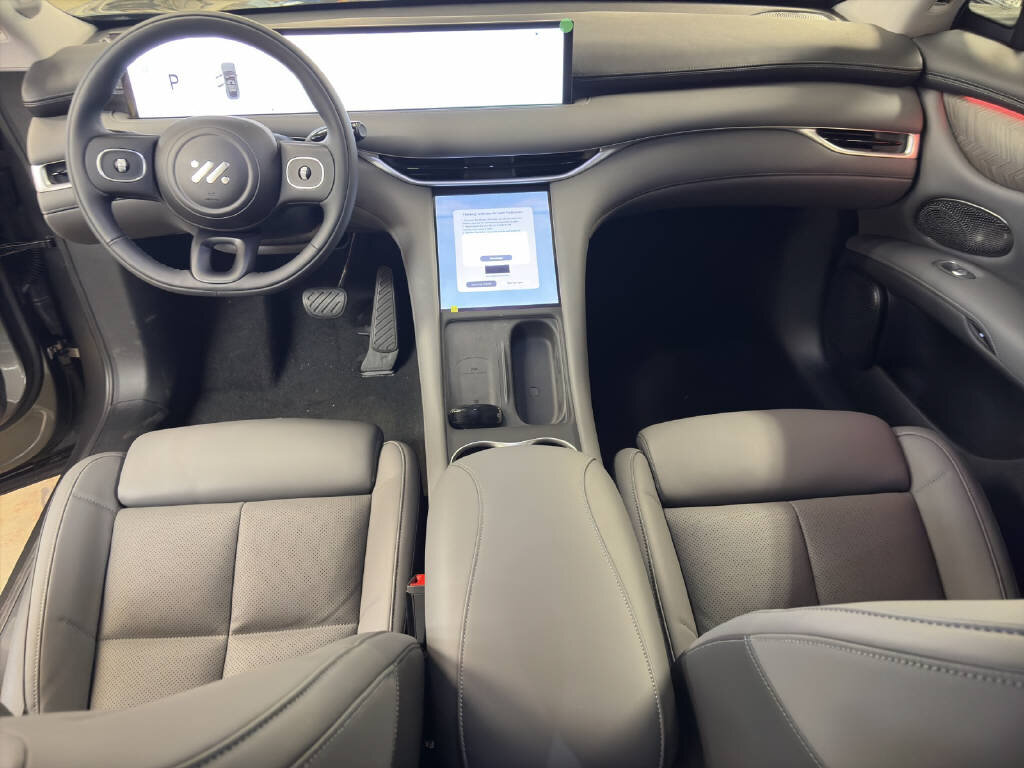 MG IM6 100 kWh Performance 21 4WD, Electric, New car, Automatic - 7