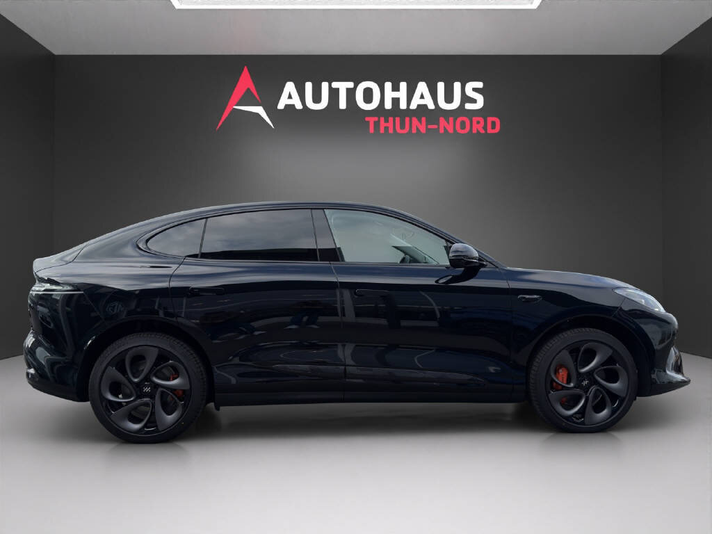 MG IM6 100 kWh Performance 21 4WD, Elektro, Neuwagen, Automatik - 6