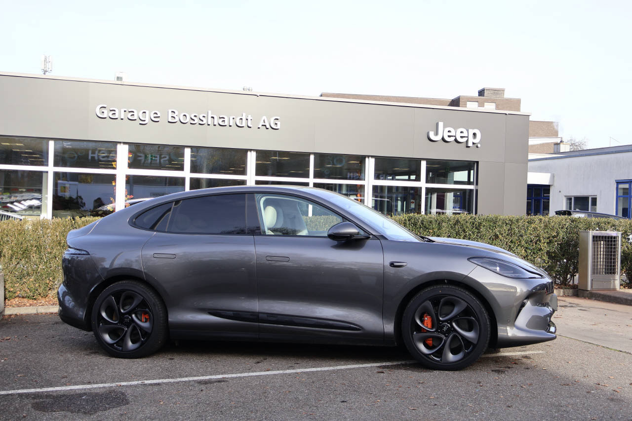 MG IM6 100 kWh Performance 21 4WD