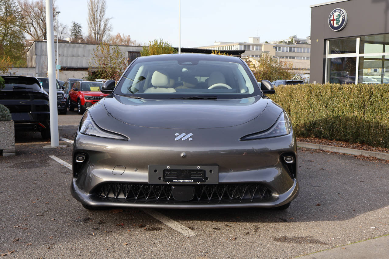 MG IM6 100 kWh Performance 21 4WD, Electric, Ex-demonstrator, Automatic - 7