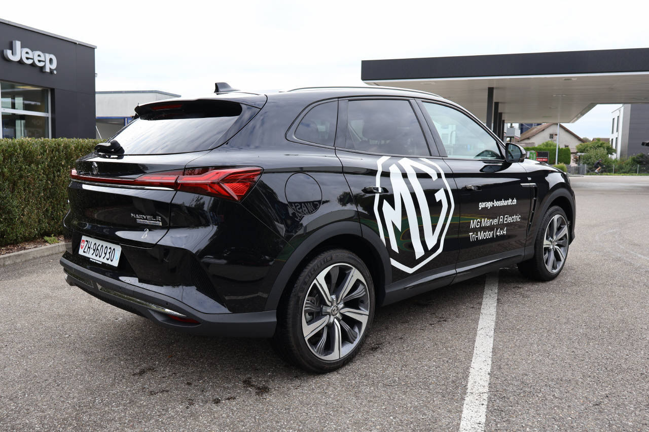 MG Marvel R 70kWh Performace 4WD, Electric, Ex-demonstrator, Automatic - 3