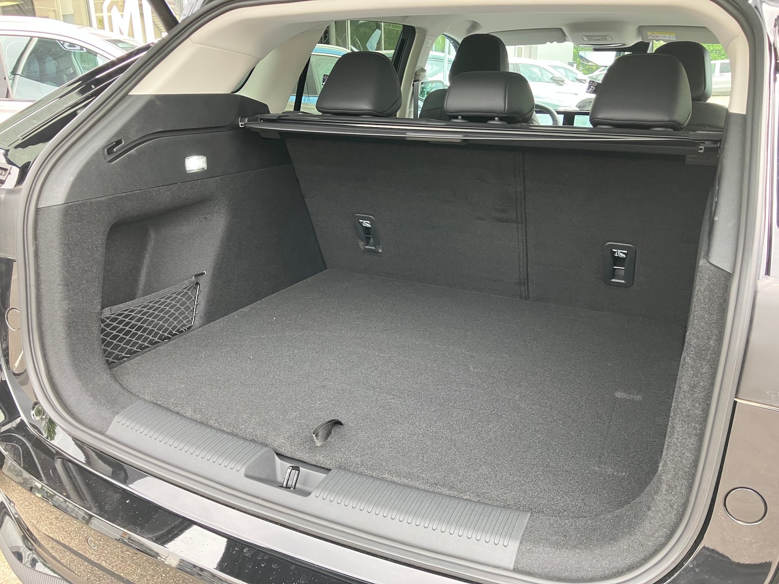 MG HS 1.5 T PHEV Luxury, Plug-in-Hybrid Benzin/Elektro, Neuwagen, Automat - 2