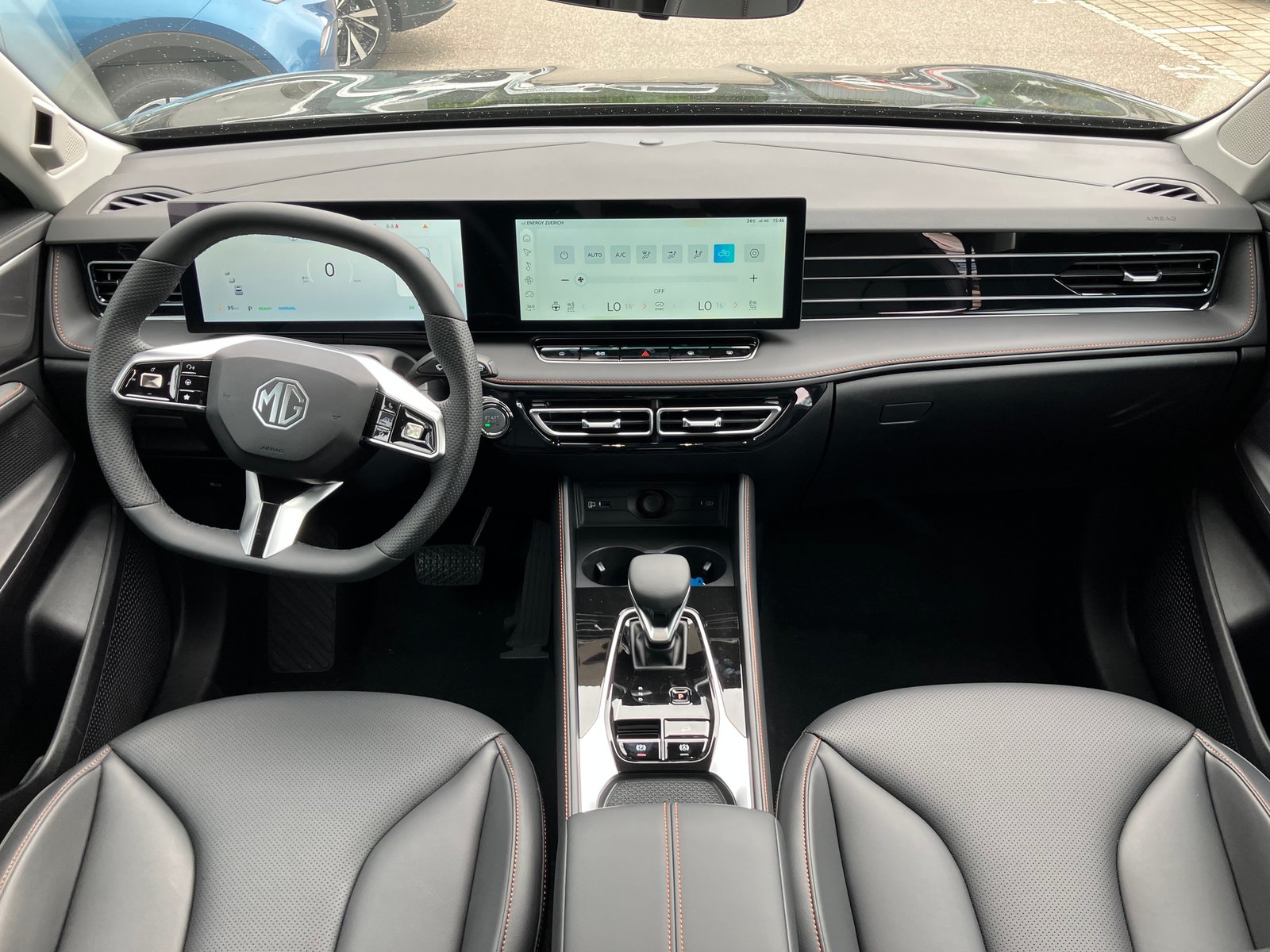 MG HS 1.5 T PHEV Luxury, Plug-in-Hybrid Benzin/Elektro, Neuwagen, Automat - 5