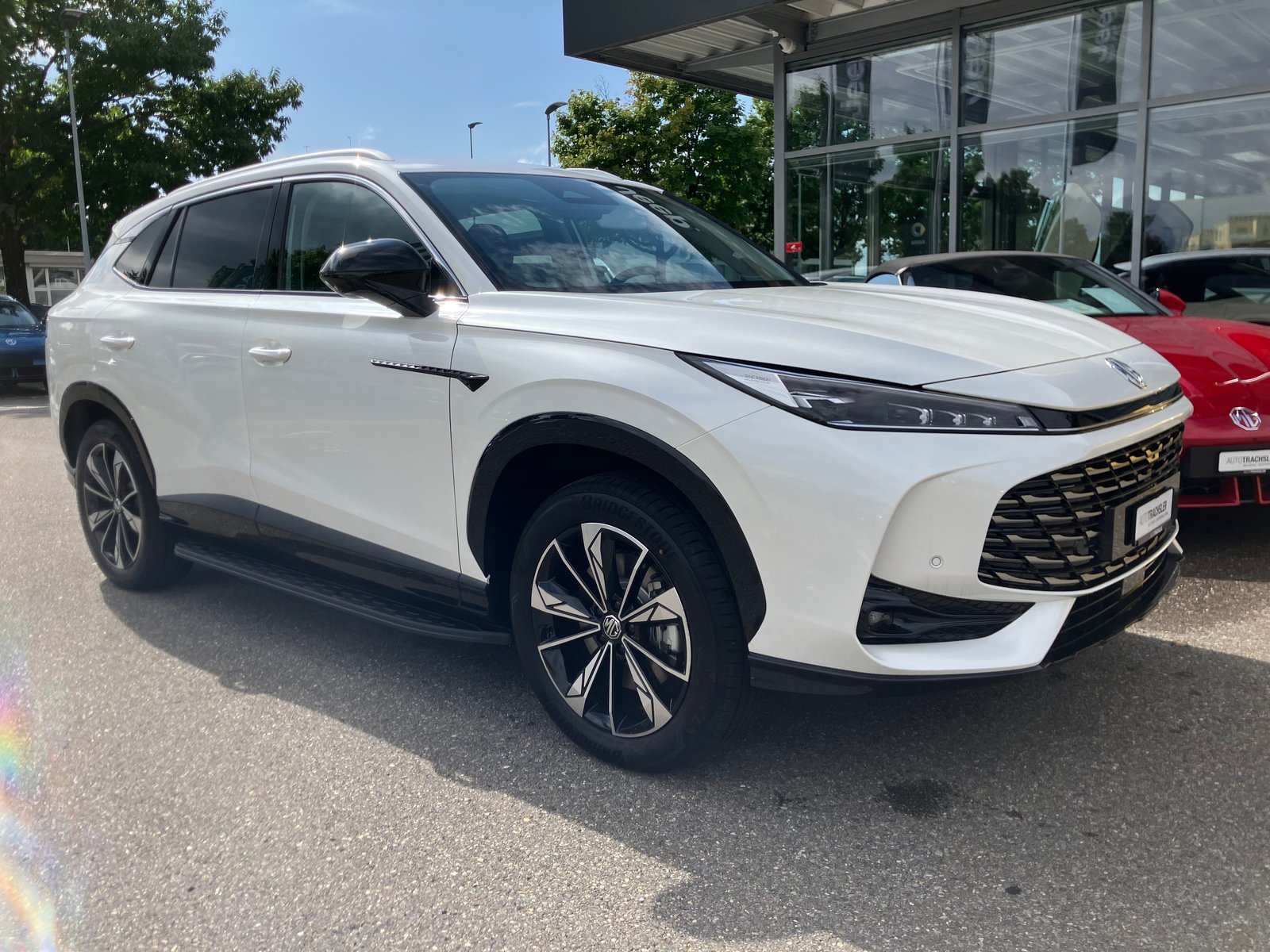 MG HS 1.5 T PHEV Luxury, Plug-in-Hybrid Benzin/Elektro, Neuwagen, Automatik - 3