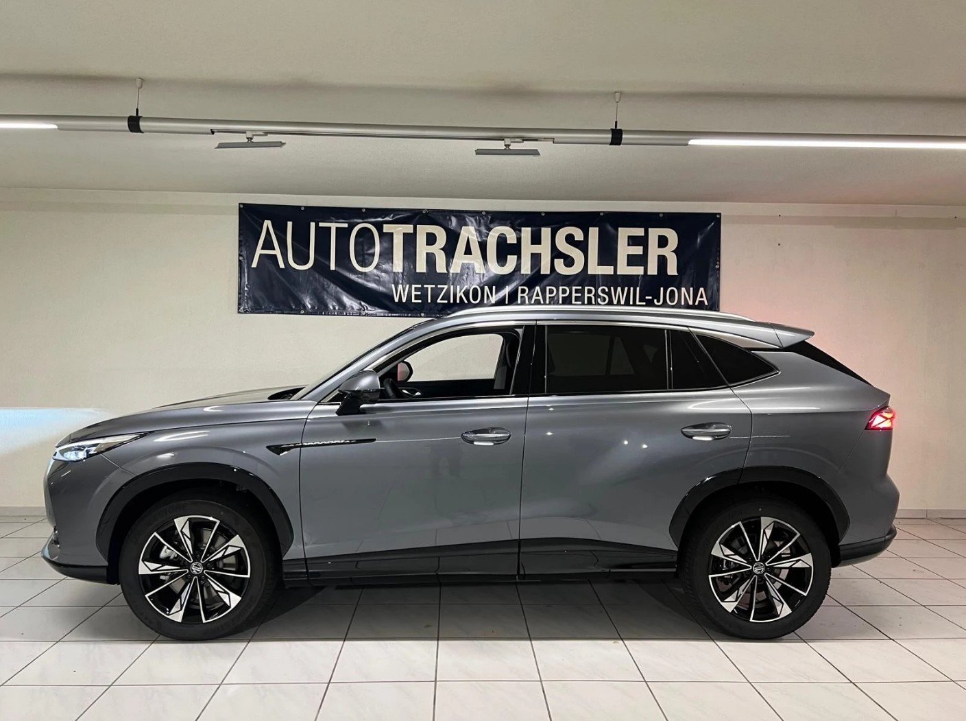 MG HS 1.5 T HEV Luxury, Benzina, Auto nuove, Automatico - 3