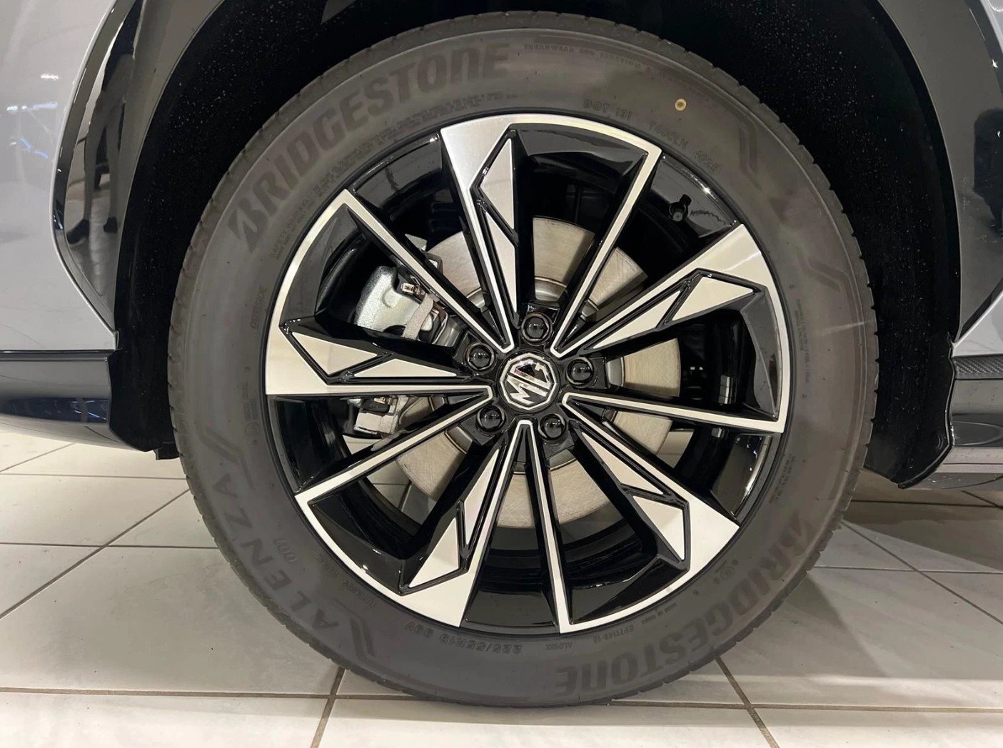 MG HS 1.5 T HEV Luxury, Benzina, Auto nuove, Automatico - 7
