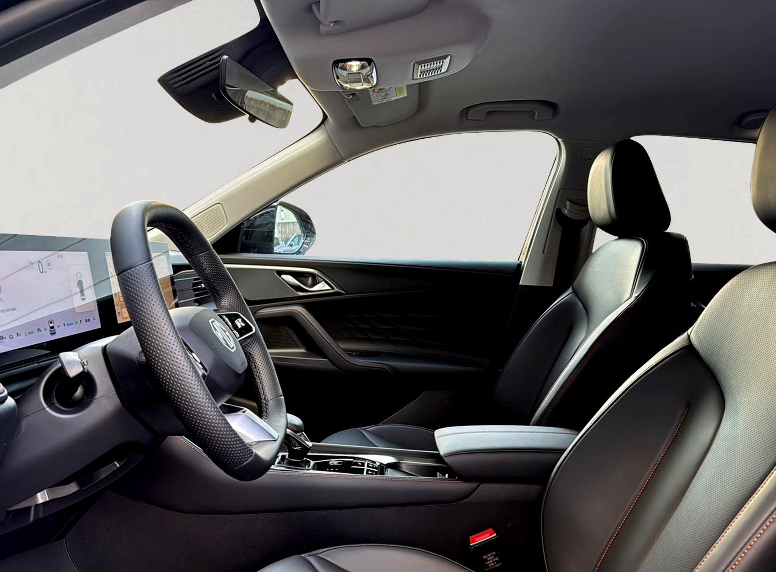 MG HS 1.5 T PHEV Luxury, Plug-in-Hybrid Benzina/Elettrica, Auto nuove, Automatico - 5