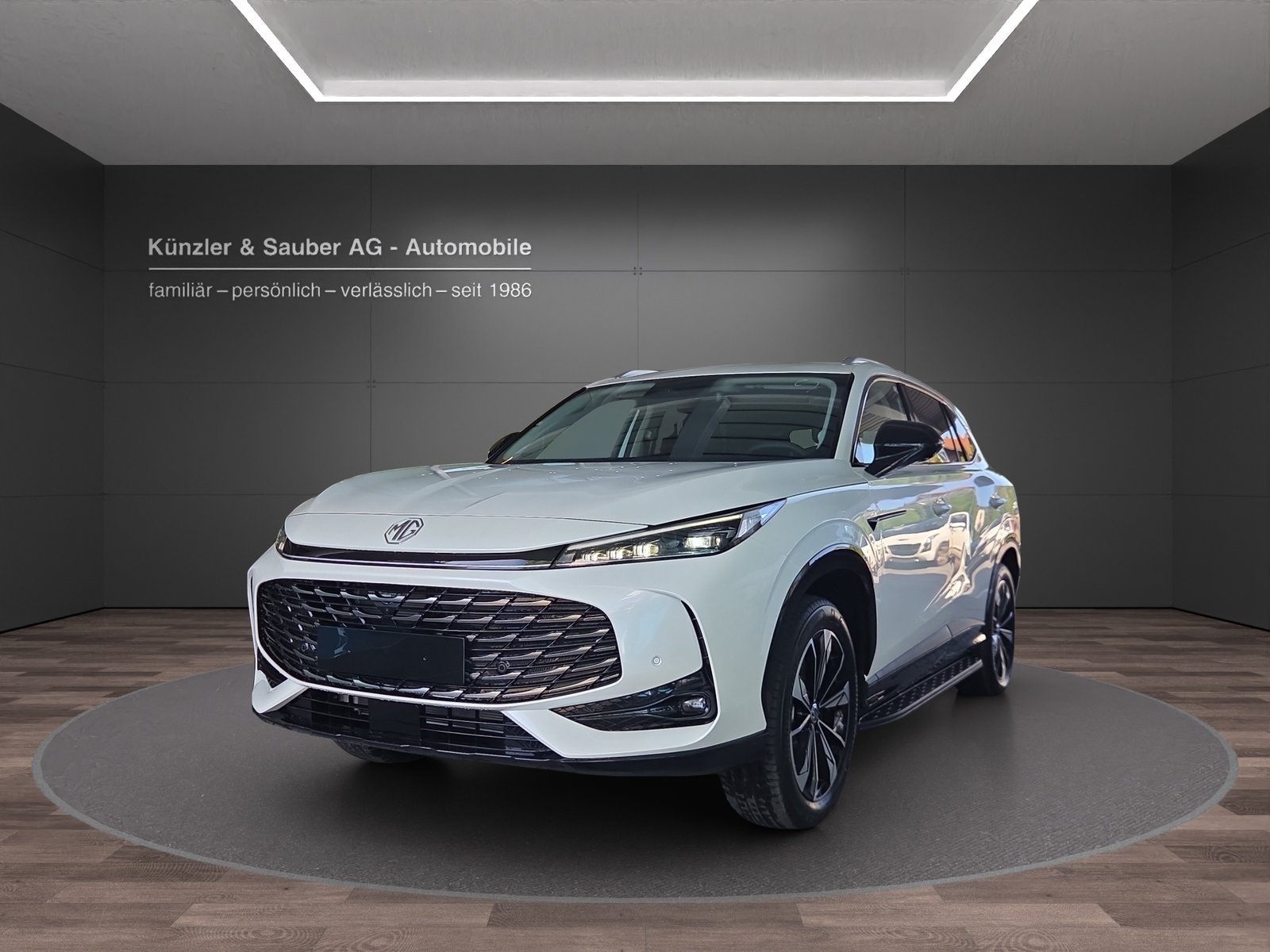 MG HS 1.5 T PHEV Luxury, Plug-in-Hybrid Petrol/Electric, New car, Automatic