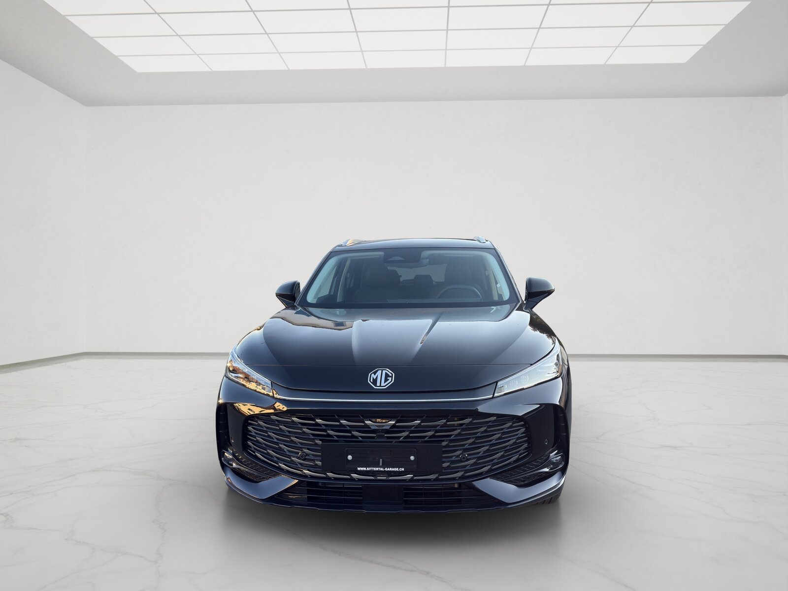 MG HS 1.5 T HEV Luxury, Benzin, Neuwagen, Automatik - 2