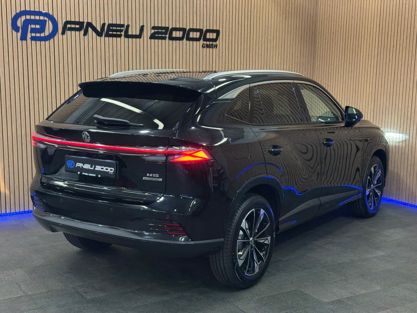 MG HS 1.5 Voll Hybrid Luxury, Full-Hybrid Petrol/Electric, New car, Automatic - 7