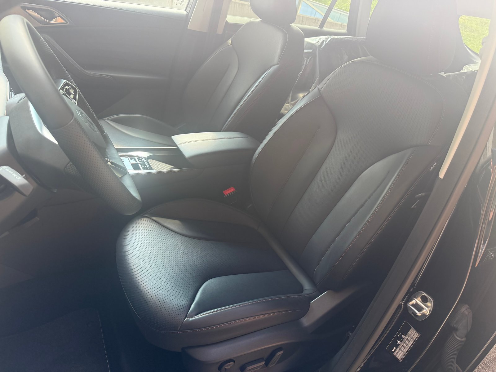 MG HS 1.5 T PHEV Luxury, Hybride Rechargeable Essence/Électricité, Occasion / Utilisé, Automatique - 4