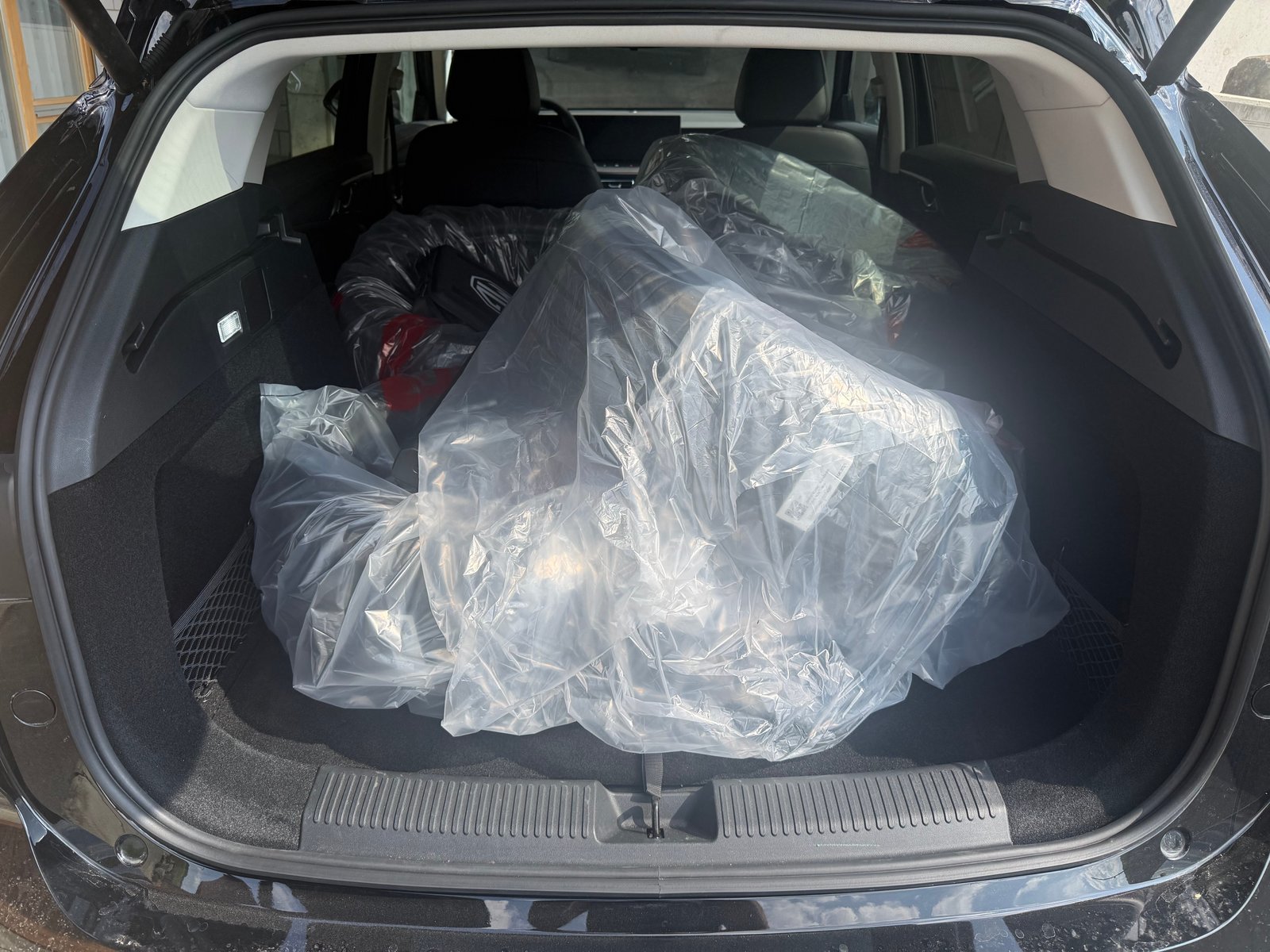 MG HS 1.5 T PHEV Luxury, Hybride Rechargeable Essence/Électricité, Occasion / Utilisé, Automatique - 7