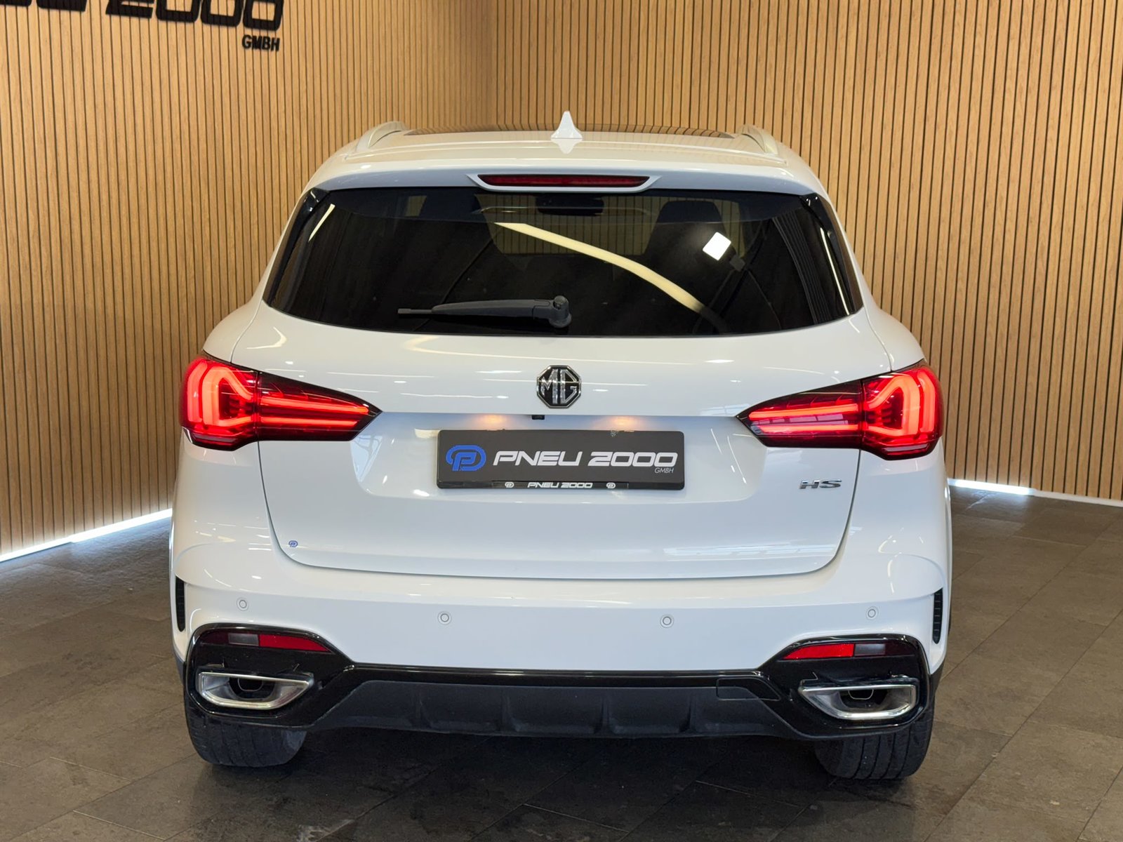 MG HS DCT Luxury, Benzin, Occasion / Gebraucht, Automatik - 7