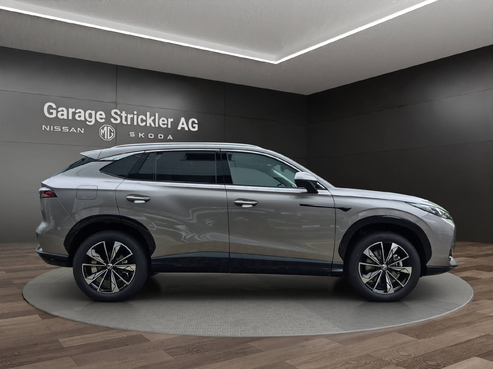 MG HS 1.5 Hybrid Luxury, Voll-Hybrid Benzin/Elektro, Neuwagen, Automatik - 6