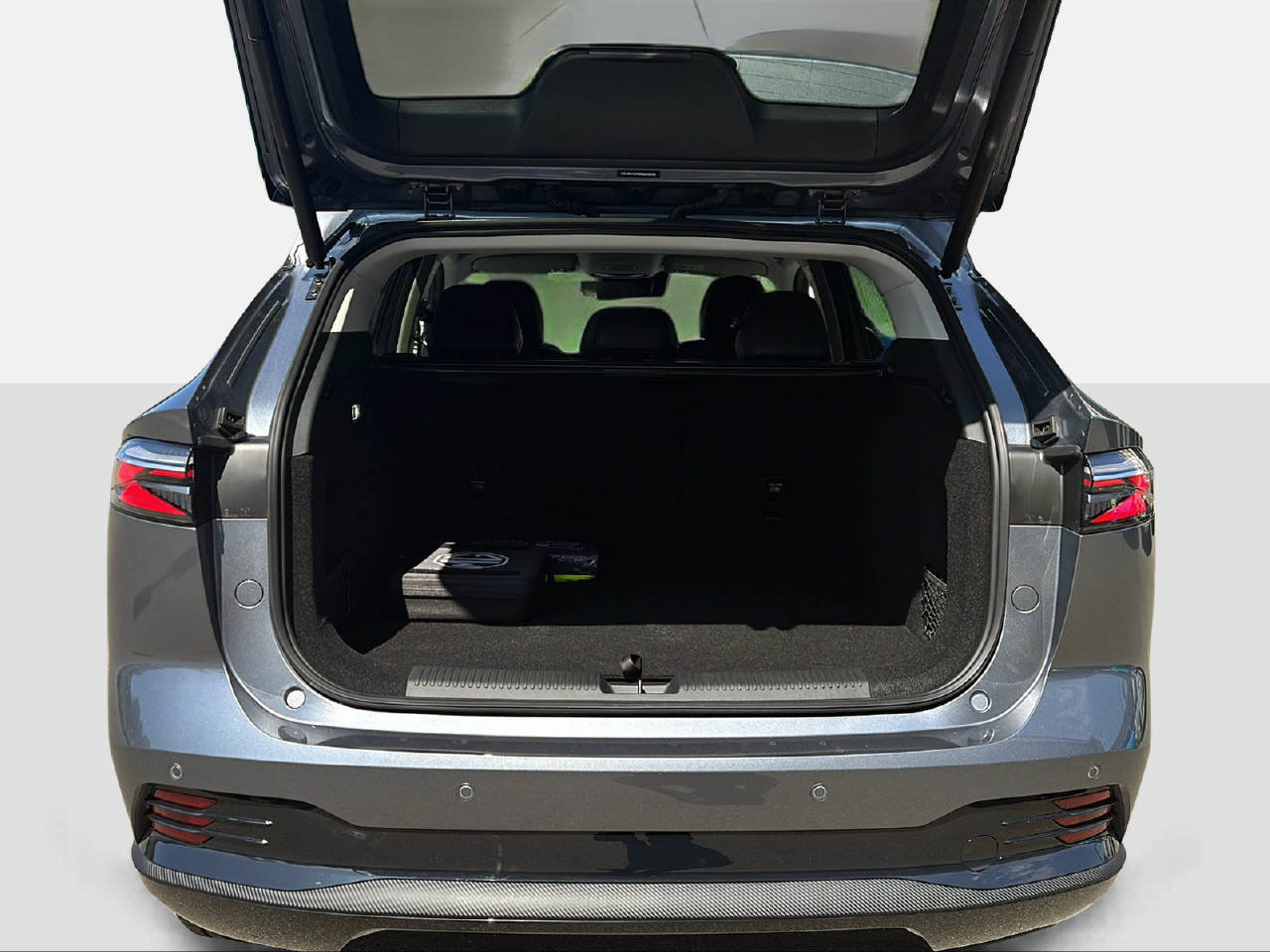 MG HS 1.5 PHEV Luxury, Plug-in-Hybrid Benzin/Elektro, Neuwagen, Automatik - 5