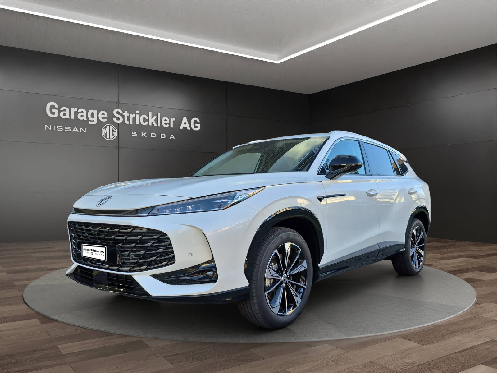 MG HS 1.5 Hybrid Luxury