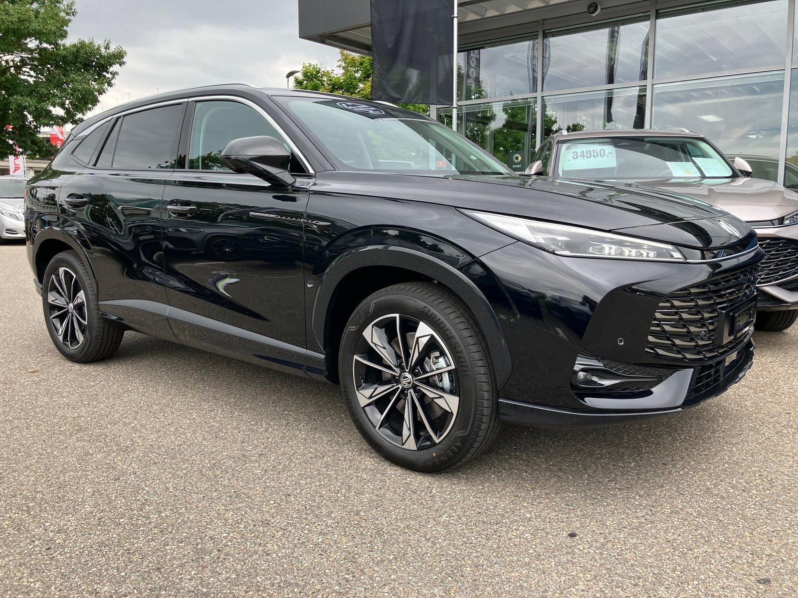 MG HS 1.5 T Hybrid+ Luxury, Hybride Intégral Essence/Électricité, Voiture nouvelle, Automatique - 3