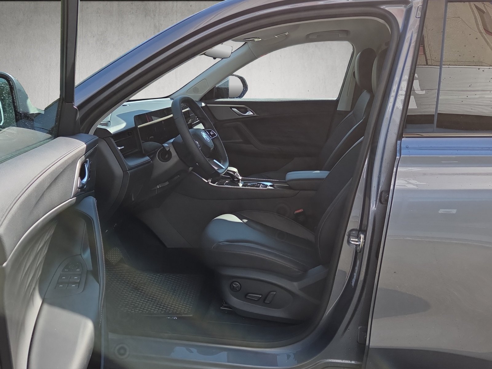 MG HS 1.5 PHEV Luxury, Hybride Rechargeable Essence/Électricité, Voiture nouvelle, Automatique - 7