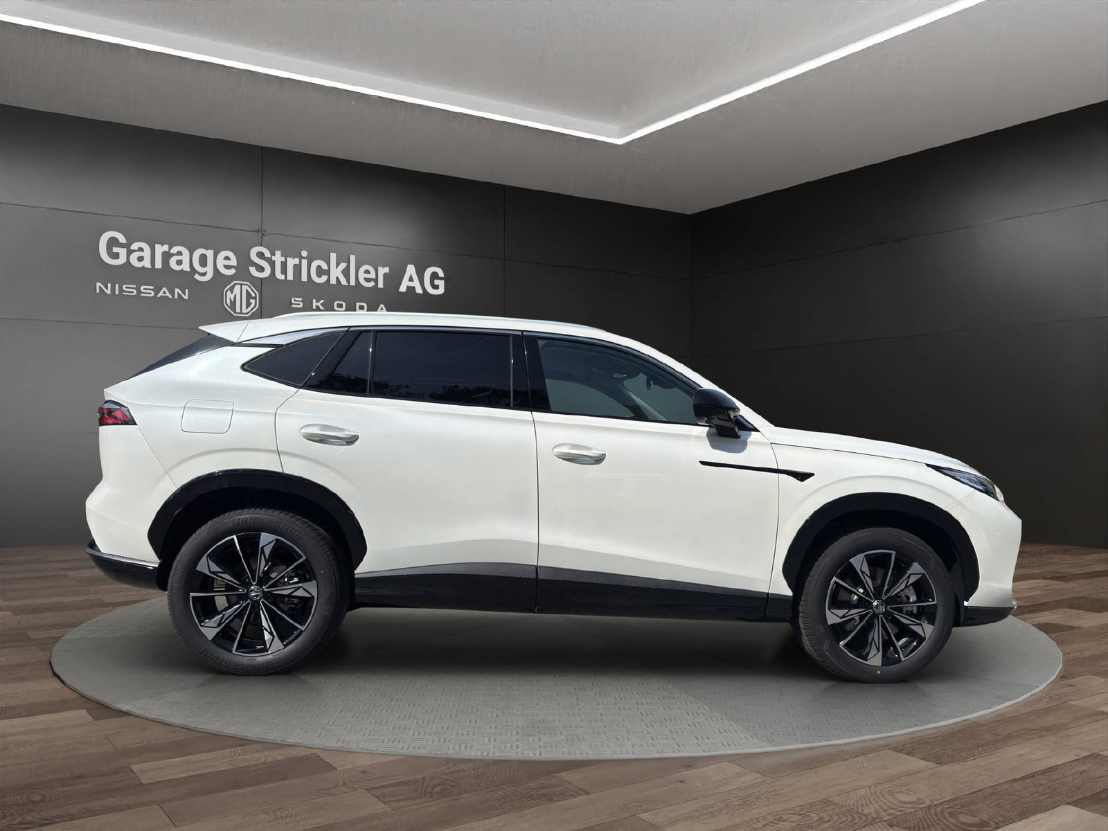 MG HS 1.5 Hybrid Luxury, Hybride Integrale Benzina/Elettrica, Auto nuove, Automatico - 6