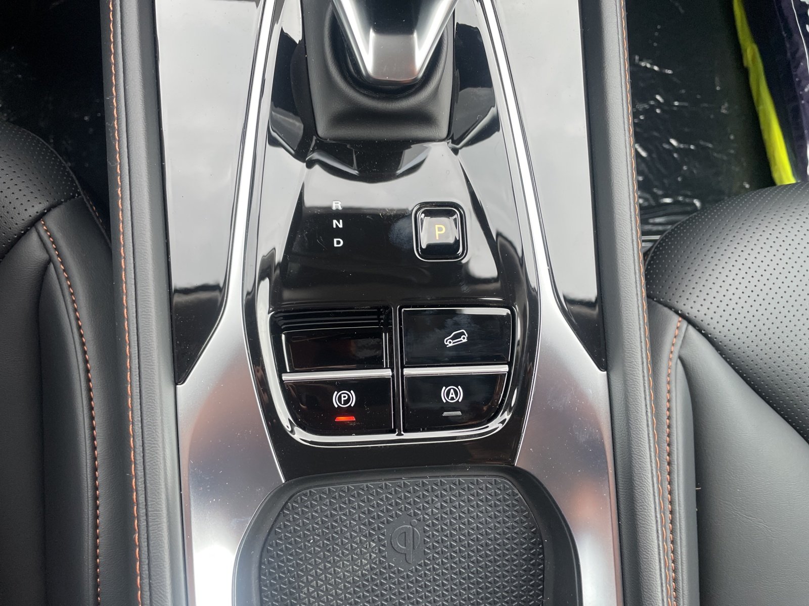 MG HS 1.5 Hybrid Luxury, Benzina, Auto nuove, Automatico - 7