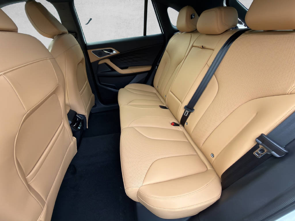 MG HS 1.5 Hybrid Luxury, Hybride Integrale Benzina/Elettrica, Auto nuove, Automatico - 7