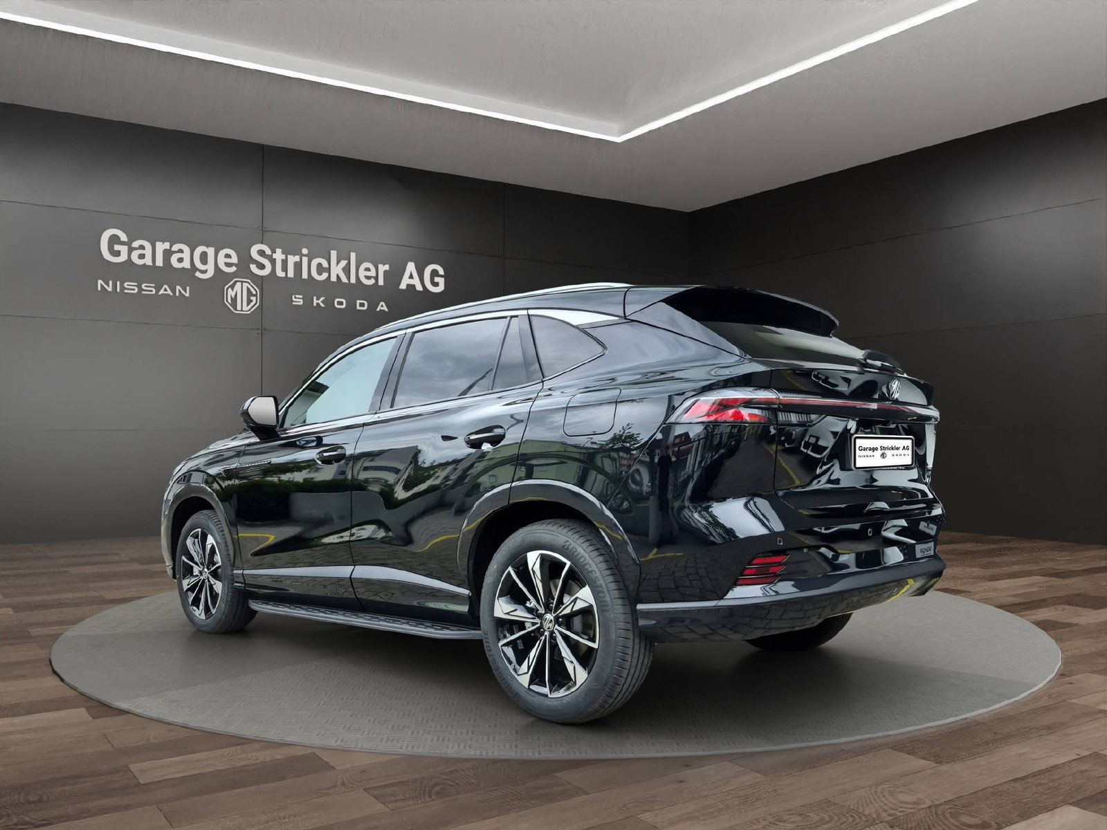 MG HS 1.5 PHEV Luxury, Plug-in-Hybrid Benzina/Elettrica, Auto nuove, Automatico - 3