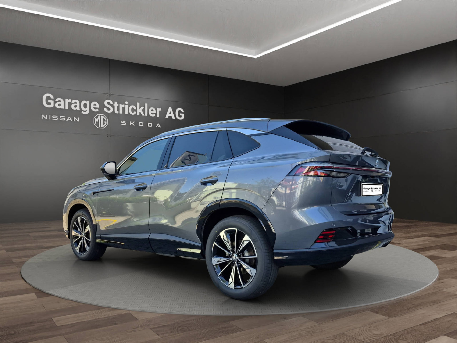 MG HS 1.5 Hybrid Luxury, Full-Hybrid Petrol/Electric, New car, Automatic - 3