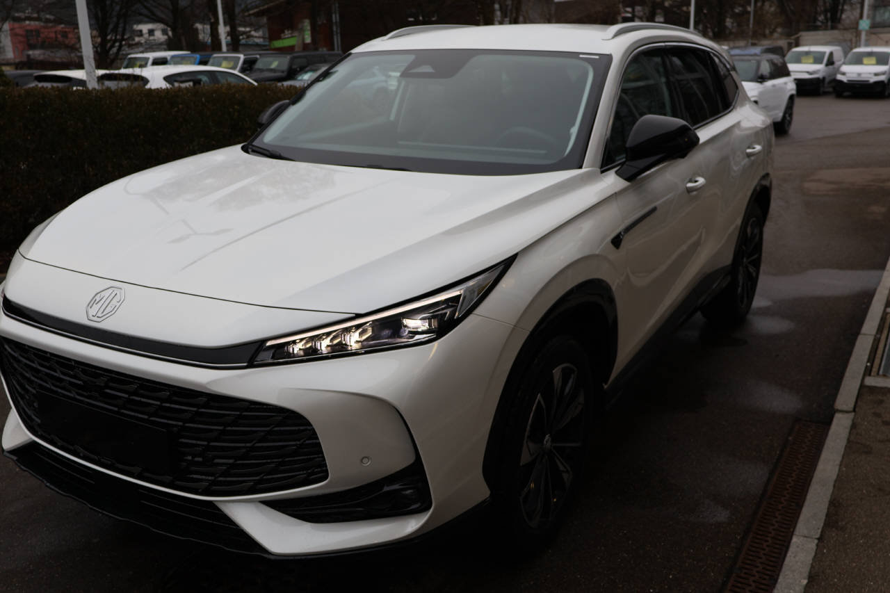 MG HS 1.5 Hybrid Luxury, Hybride Intégral Essence/Électricité, Voiture nouvelle, Automatique - 5