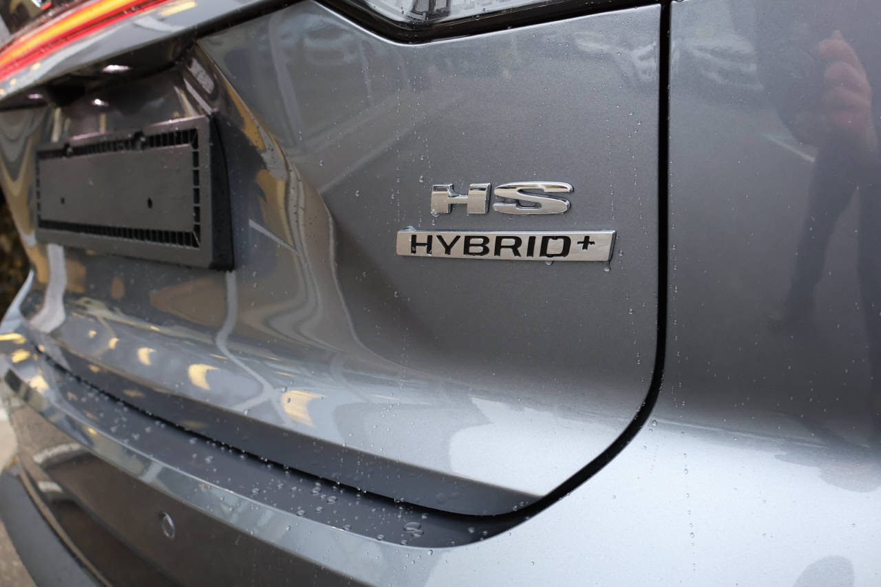 MG HS 1.5 Hybrid Luxury, Hybride Intégral Essence/Électricité, Voiture nouvelle, Automatique - 7
