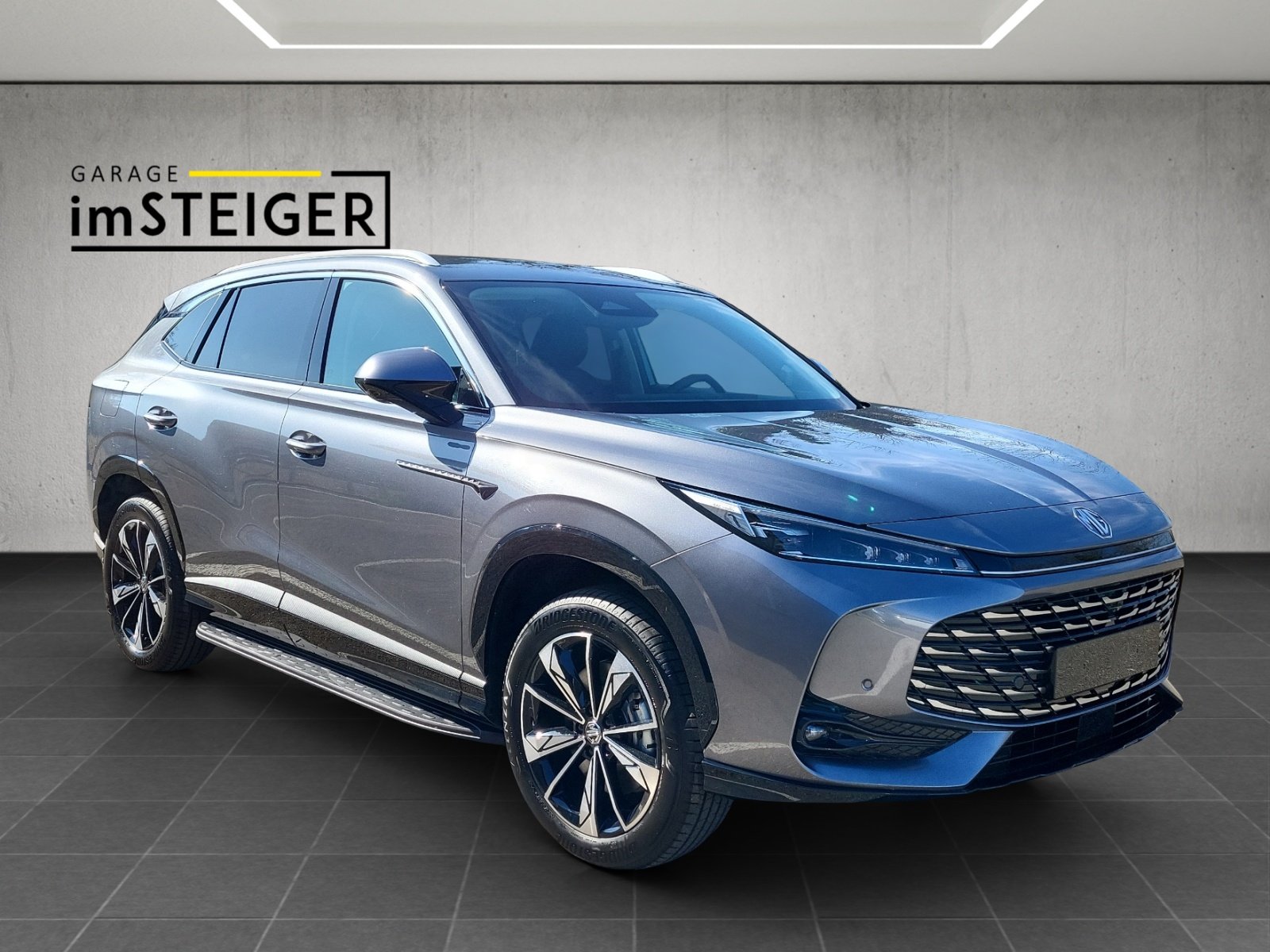 MG HS 1.5 PHEV Luxury, Plug-in-Hybrid Benzin/Elektro, Neuwagen, Automatik - 6