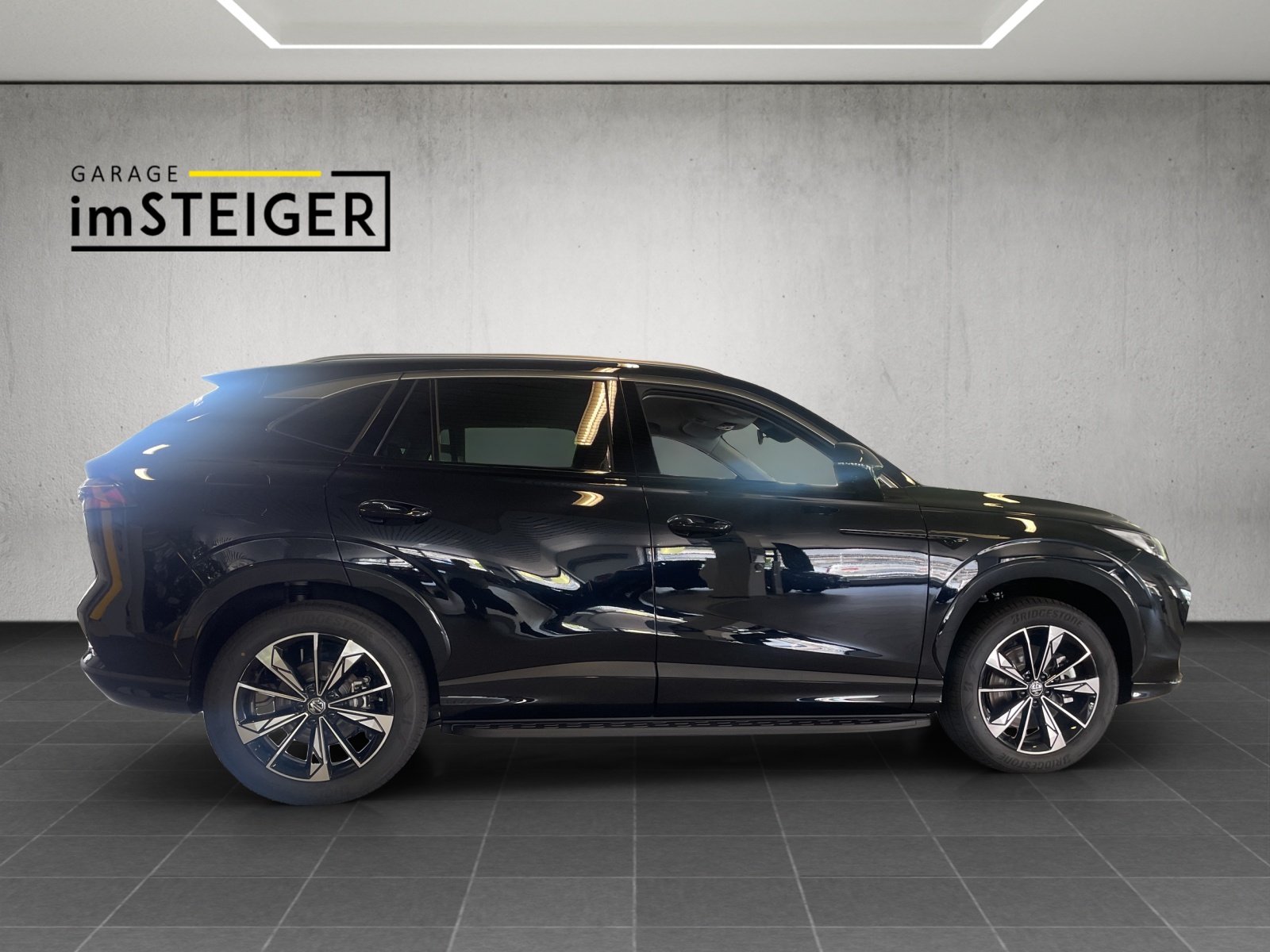 MG HS 1.5 PHEV Luxury, Hybride Rechargeable Essence/Électricité, Voiture nouvelle, Automatique - 5
