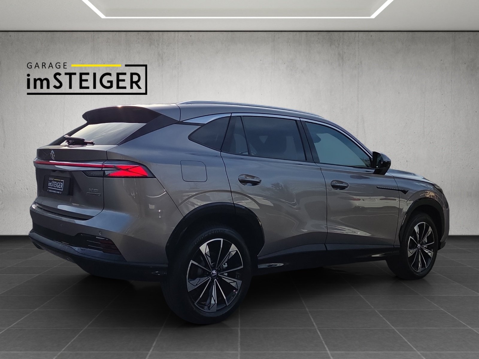 MG HS 1.5 PHEV Luxury, Hybride Rechargeable Essence/Électricité, Voiture nouvelle, Automatique - 5