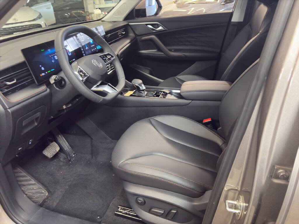 MG HS 1.5 PHEV Luxury, Plug-in-Hybrid Benzin/Elektro, Neuwagen, Automatik - 5