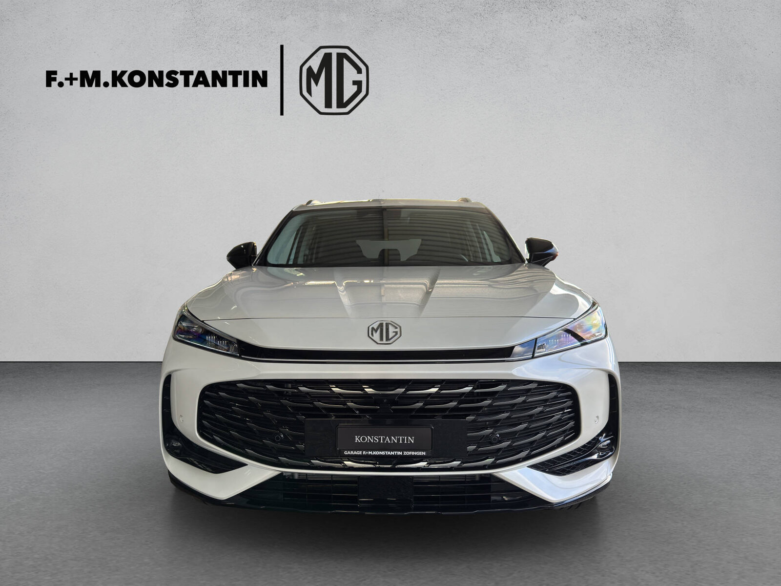 MG HS 1.5 PHEV Luxury, Plug-in-Hybrid Petrol/Electric, New car, Automatic - 2