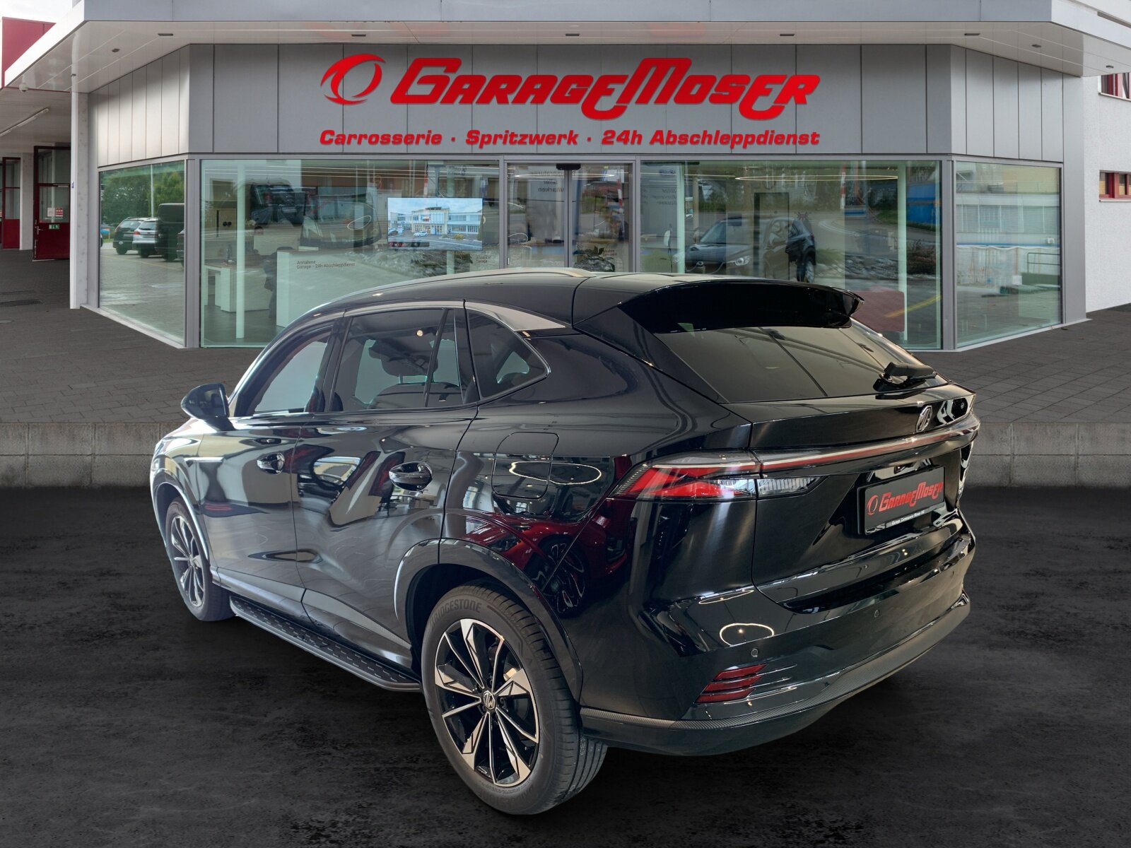 MG HS 1.5 PHEV Luxury, Plug-in-Hybrid Benzina/Elettrica, Auto nuove, Automatico - 4