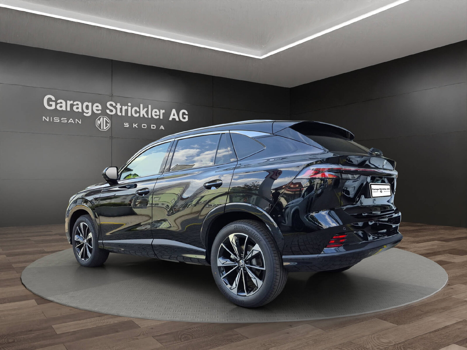MG HS 1.5 Hybrid Luxury, Full-Hybrid Petrol/Electric, New car, Automatic - 3