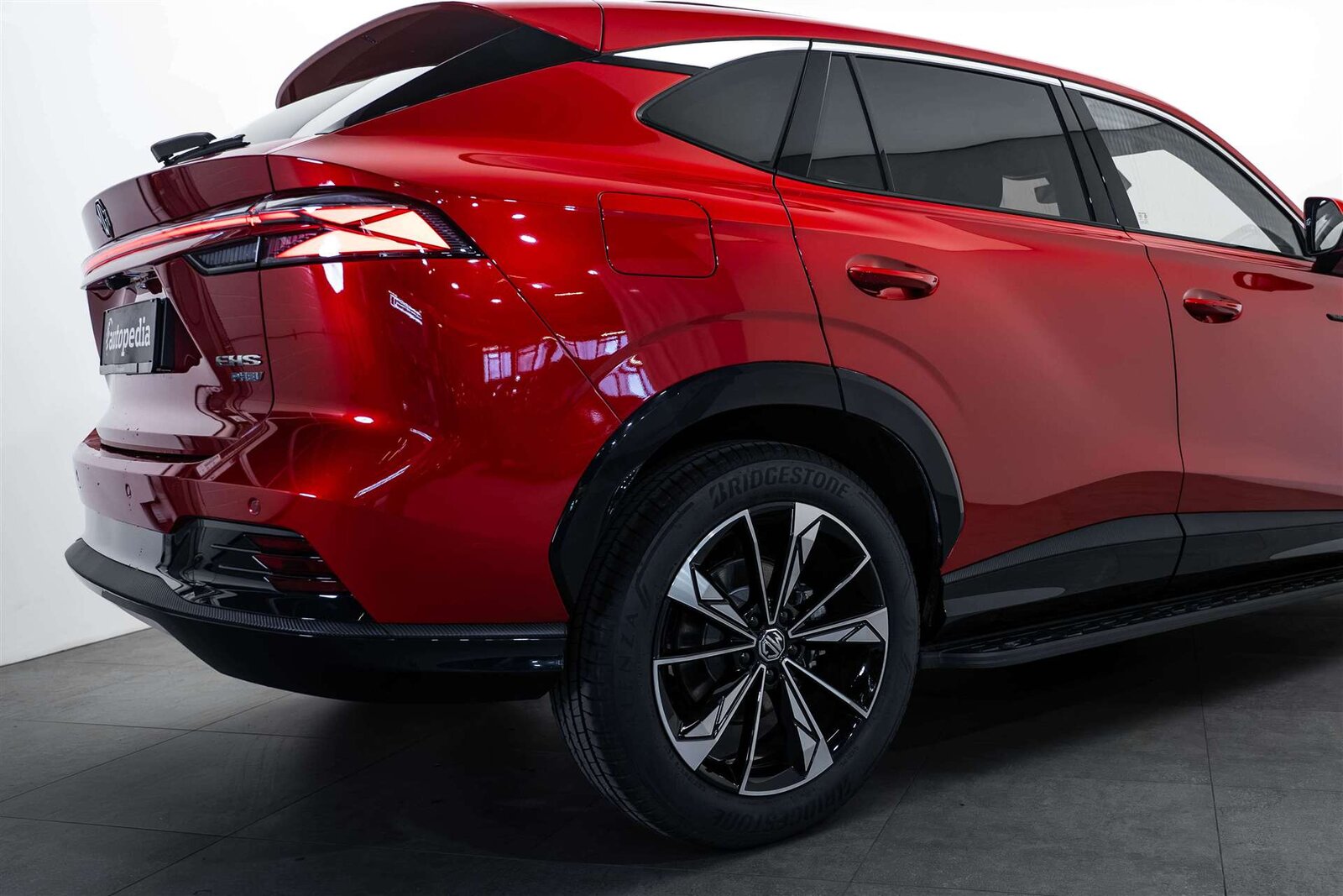 MG MG HS 1.5 T PHEV Comfort 272PS Automat, Plug-in-Hybrid Benzin/Elektro, Neuwagen, Automatik - 4