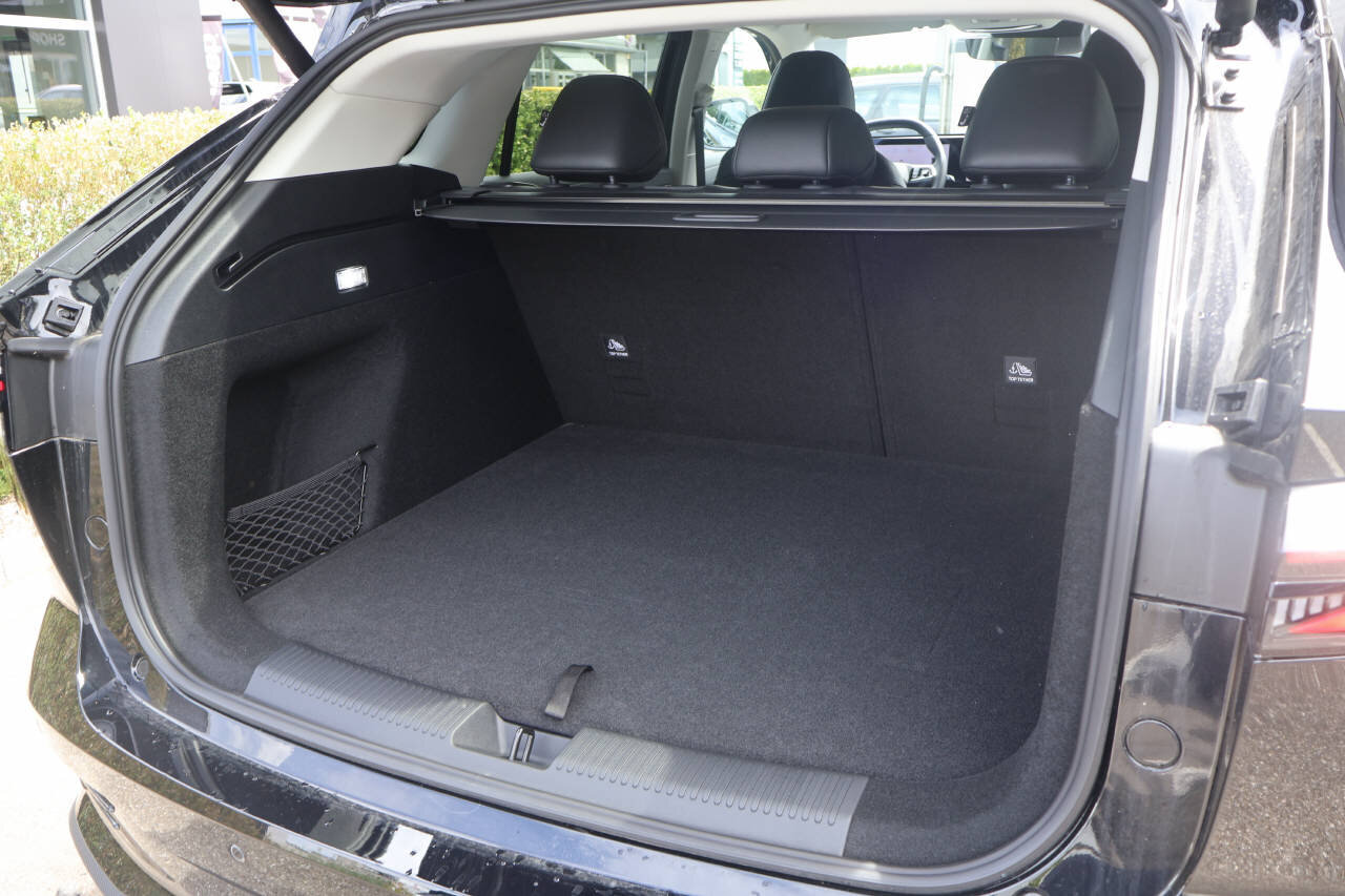 MG HS 1.5 PHEV Luxury, Plug-in-Hybrid Benzin/Elektro, Neuwagen, Automatik - 5