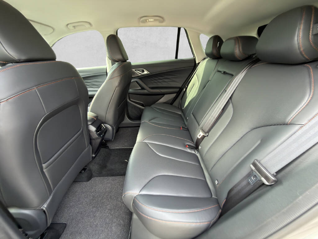 MG HS 1.5 Hybrid Luxury, Voll-Hybrid Benzin/Elektro, Neuwagen, Automatik - 7